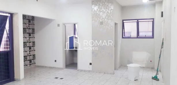 Imóvel Comercial à venda, 50m² no Gonzaga, Santos