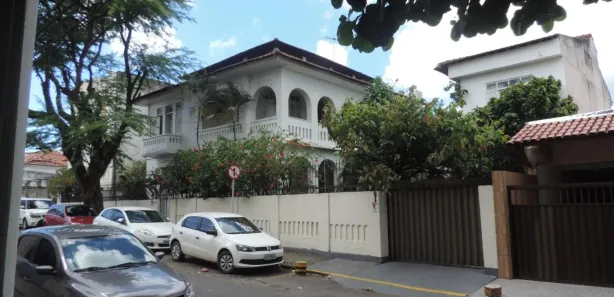 Casa com 6 Quartos à venda, 586m² no Matatu, Salvador