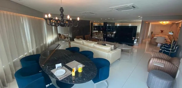 Apartamento com 3 Quartos à venda, 240m² no Jardim Apipema, Salvador