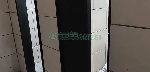 Galpão/Depósito/Armazém para alugar, 150m² no São Leopoldo, Caxias do Sul