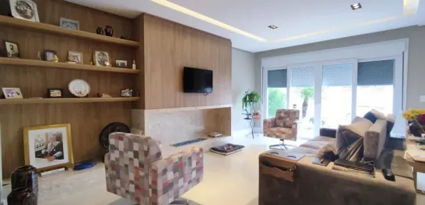 Sobrado com 2 Quartos à venda, 320m² no Vila Imbui, Cachoeirinha
