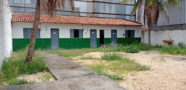 Galpão/Depósito/Armazém com 8 Quartos para alugar, 600m² no Plano Diretor Sul, Palmas