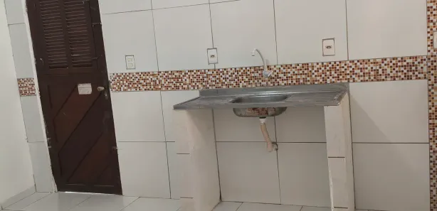 Casa com 3 Quartos para alugar, 78m² no Neópolis, Natal