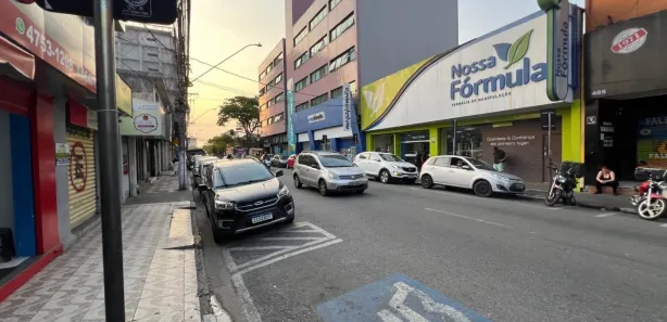 Sala Comercial para alugar, 50m² no Centro, Suzano