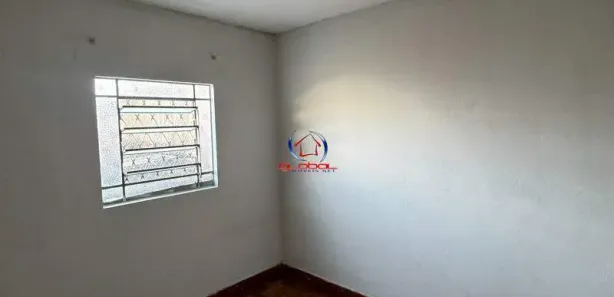 Casa com 2 Quartos para alugar, 60m² no Bonfim, Belo Horizonte