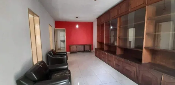 Casa com 3 Quartos para alugar, 200m² no Santo Antônio, Belo Horizonte