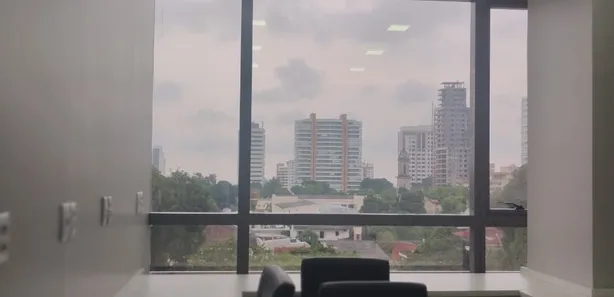 Sala Comercial para venda ou aluguel, 84m² no Adrianópolis, Manaus