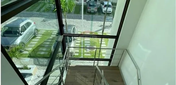 Apartamento com 3 Quartos para alugar, 110m² no Buraquinho, Lauro de Freitas