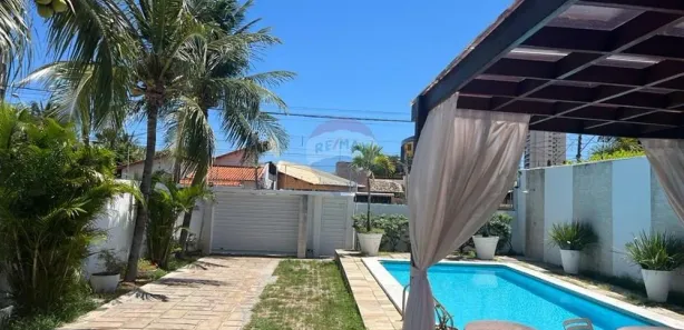 Casa com 3 Quartos à venda, 231m² no Capim Macio, Natal