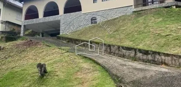 Casa com 5 Quartos para alugar, 250m² no Retiro, Petrópolis