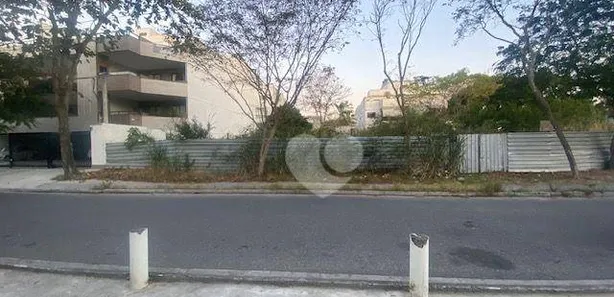 Lote/Terreno à venda, 630m² no Recreio dos Bandeirantes, Rio de Janeiro