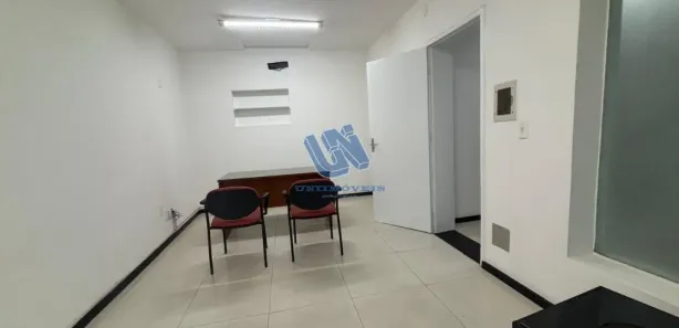 Sala Comercial para alugar, 30m² no Barra, Salvador