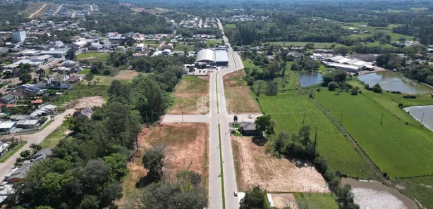 Lote/Terreno à venda, 360m² no , Vera Cruz