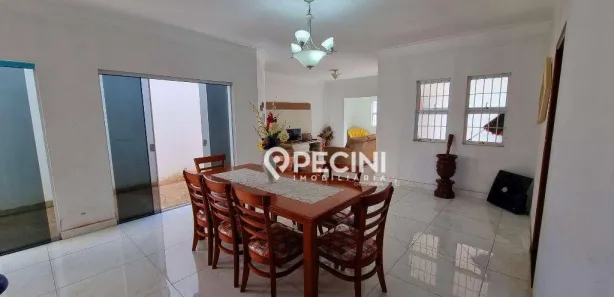 Casa com 3 Quartos à venda, 226m² no Jardim Residencial Copacabana, Rio Claro