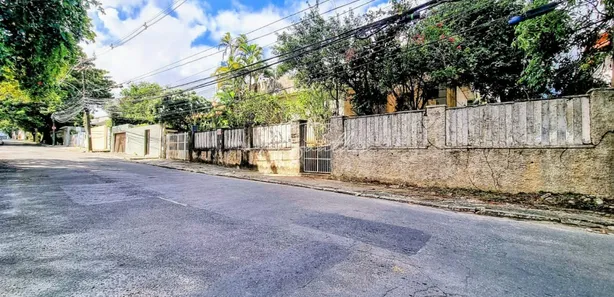 Casa com 3 Quartos à venda, 360m² no Pituba, Salvador