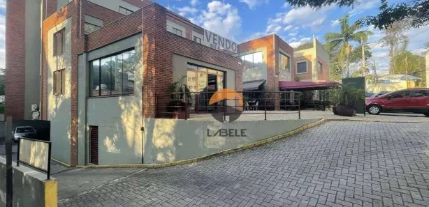 Ponto Comercial à venda, 177m² no Chácara São João, Carapicuíba