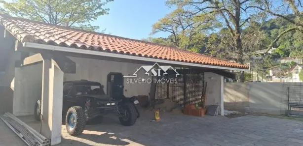 Casa com 6 Quartos para venda ou aluguel, 800m² no Morin, Petrópolis
