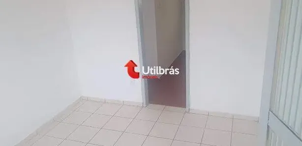 Casa com 3 Quartos à venda, 180m² no Primeiro de Maio, Belo Horizonte