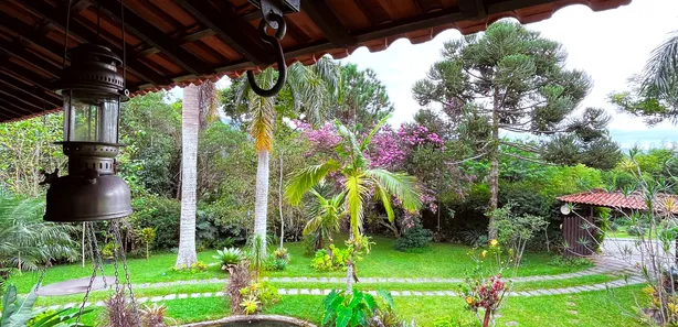 Casa com 4 Quartos para alugar, 485m² no Samambaia, Petrópolis