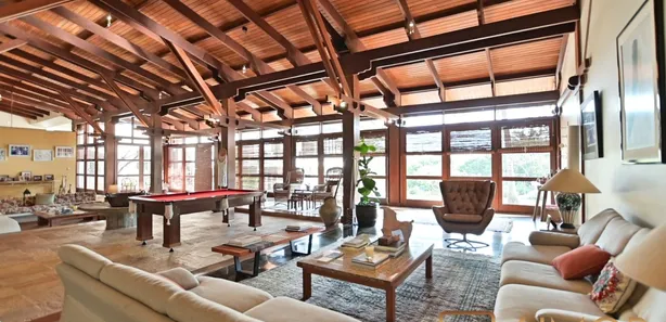 Fazenda/Sítio com 5 Quartos à venda, 1556m² no Setor de Habitações Individuais Sul, Brasília