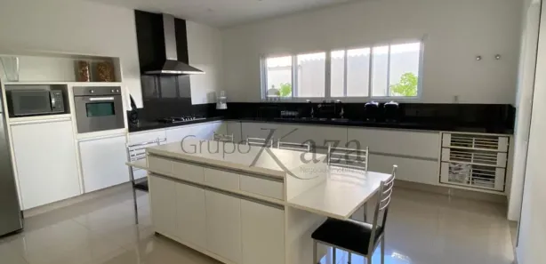 Casa de Condomínio com 4 Quartos à venda, 236m² no Residencial Santa Helena, Caçapava