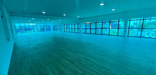 Sala Comercial para alugar, 300m² no Barra Olímpica, Rio de Janeiro