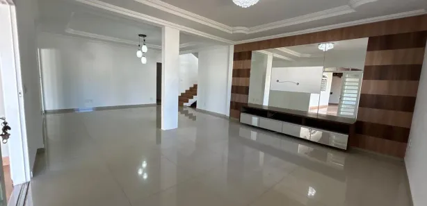 Sobrado com 4 Quartos para alugar, 397m² no Setor Habitacional Vicente Pires, Brasília
