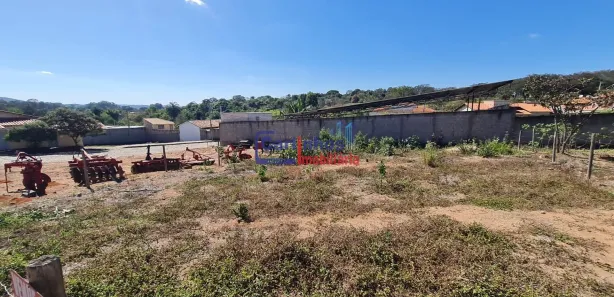 Lote/Terreno à venda, 360m² no Suzana, Florestal