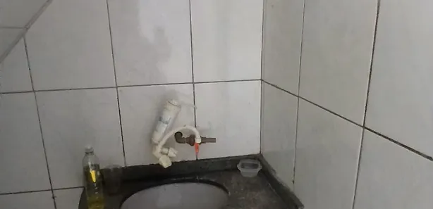 Ponto Comercial para alugar, 60m² no Vila Valqueire, Rio de Janeiro