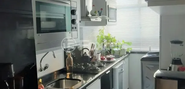 Apartamento com 2 Quartos à venda, 57m² no Humaitá, Porto Alegre