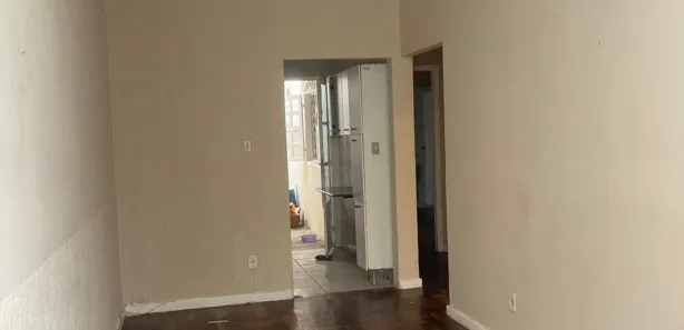 Casa com 2 Quartos para alugar, 120m² no Heliópolis, Belo Horizonte