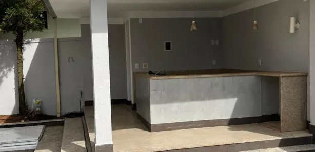 Casa de Condomínio com 4 Quartos para alugar, 320m² no Loteamento Portal do Sol II, Goiânia