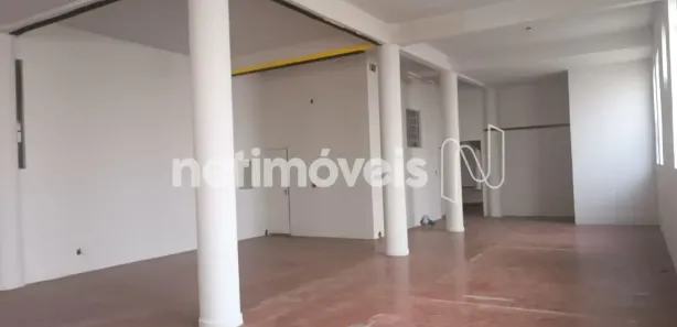 Ponto Comercial para alugar, 500m² no Santo Antônio, Belo Horizonte
