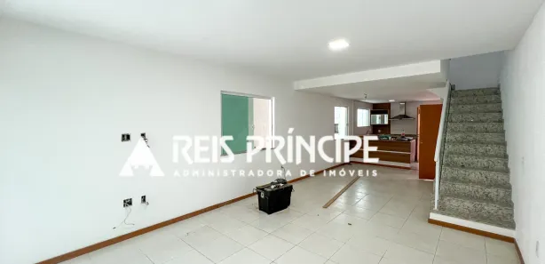 Casa de Condomínio com 3 Quartos para alugar, 184m² no Freguesia (Jacarepaguá), Rio de Janeiro