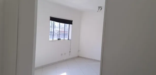 Sala Comercial para alugar, 35m² no Santa Terezinha, Santo André