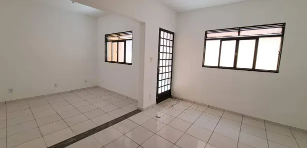Casa com 2 Quartos à venda, 160m² no Brasil Industrial (Barreiro), Belo Horizonte
