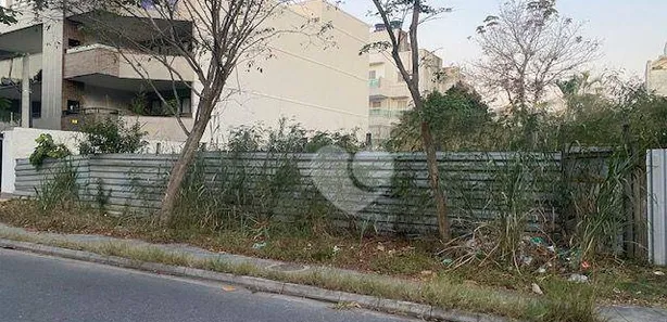 Lote/Terreno à venda, 630m² no Recreio dos Bandeirantes, Rio de Janeiro