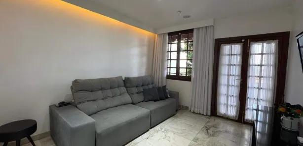 Casa com 3 Quartos à venda, 300m² no Diamante (Barreiro), Belo Horizonte