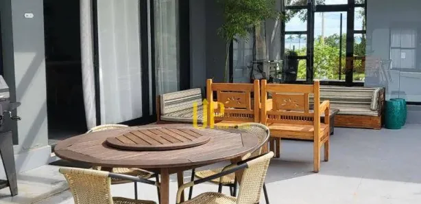 Casa de Condomínio com 4 Quartos à venda, 280m² no Riviera de Santa Cristina I, Arandu