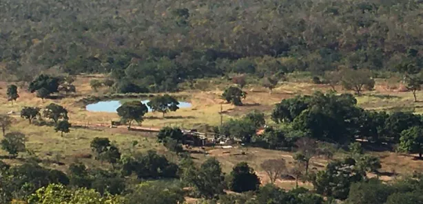 Fazenda/Sítio com 2 Quartos à venda, 108000m² no , Buritis