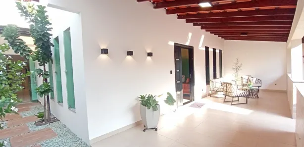 Casa de Condomínio com 3 Quartos à venda, 600m² no Adrianópolis, Manaus