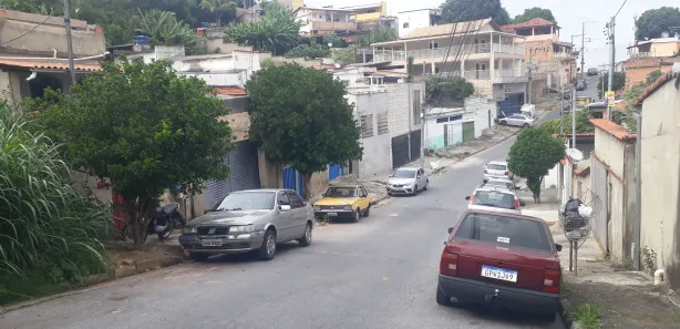 Lote/Terreno à venda, 500m² no Jardim dos Comerciários (Venda Nova), Belo Horizonte