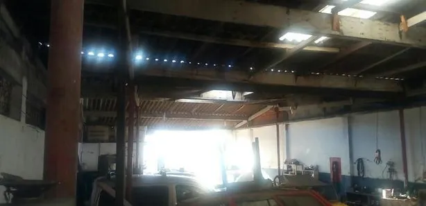 Galpão/Depósito/Armazém para alugar, 200m² no Centro, Cabo Frio