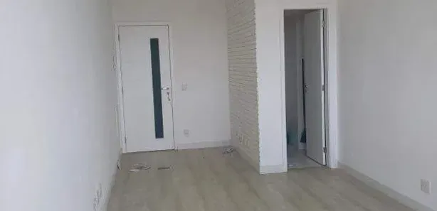 Sala Comercial à venda, 25m² no Raul Veiga, São Gonçalo
