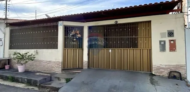 Casa com 4 Quartos à venda, 166m² no Parque 10 de Novembro, Manaus