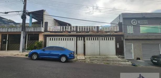 Casa com 3 Quartos à venda, 342m² no Compensa, Manaus