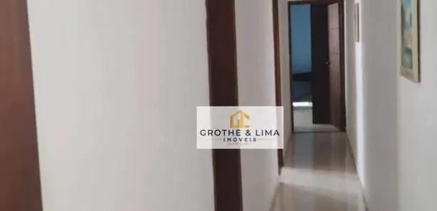 Casa com 3 Quartos para venda ou aluguel, 170m² no Parque São Luís, Taubaté