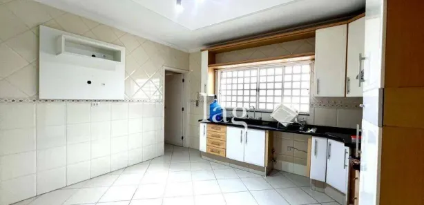 Casa de Condomínio com 3 Quartos para alugar, 250m² no Jardim Residencial Chácara Ondina, Sorocaba
