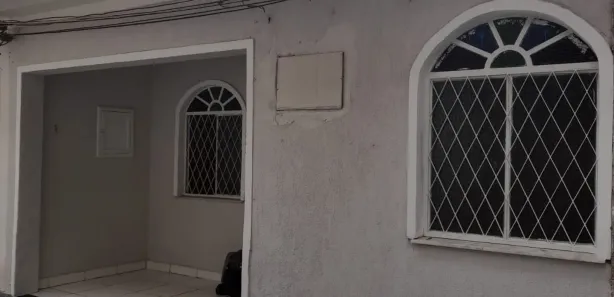 Casa com 1 Quarto para alugar, 50m² no da Luz, Nova Iguaçu