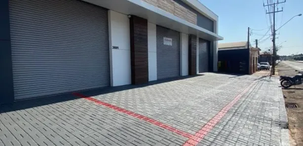 Galpão/Depósito/Armazém para alugar, 1180m² no Jardim John Kennedy, Campo Mourão